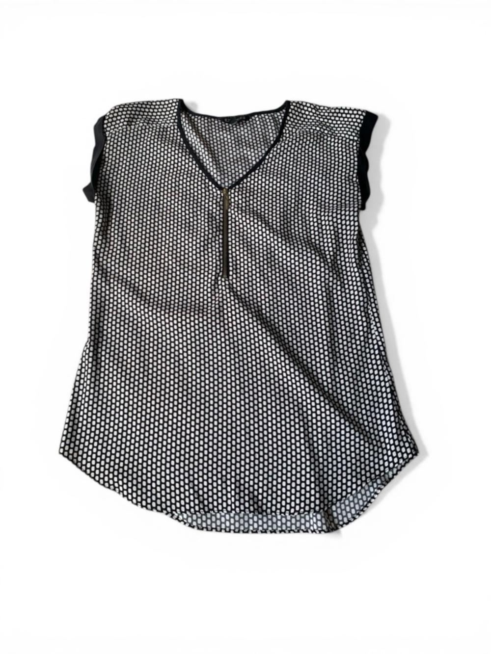 🎇🎆3for$9 Express short sleeve blouse- black and white patterned- size S- zipper - Picture 2 of 4